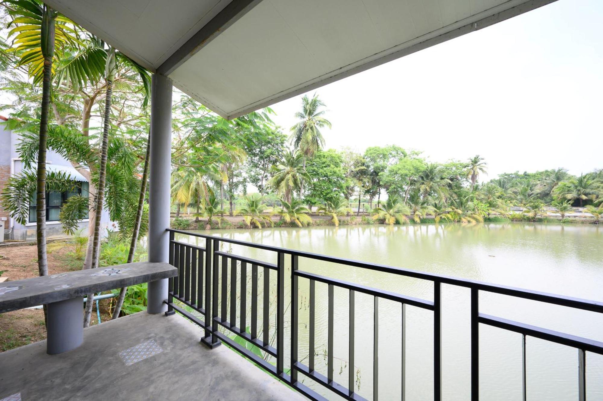 Busaya Resort & Cuisine Nakhon Pathom Quarto foto